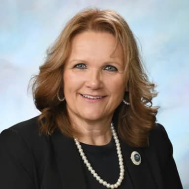 Stephanie Sauder